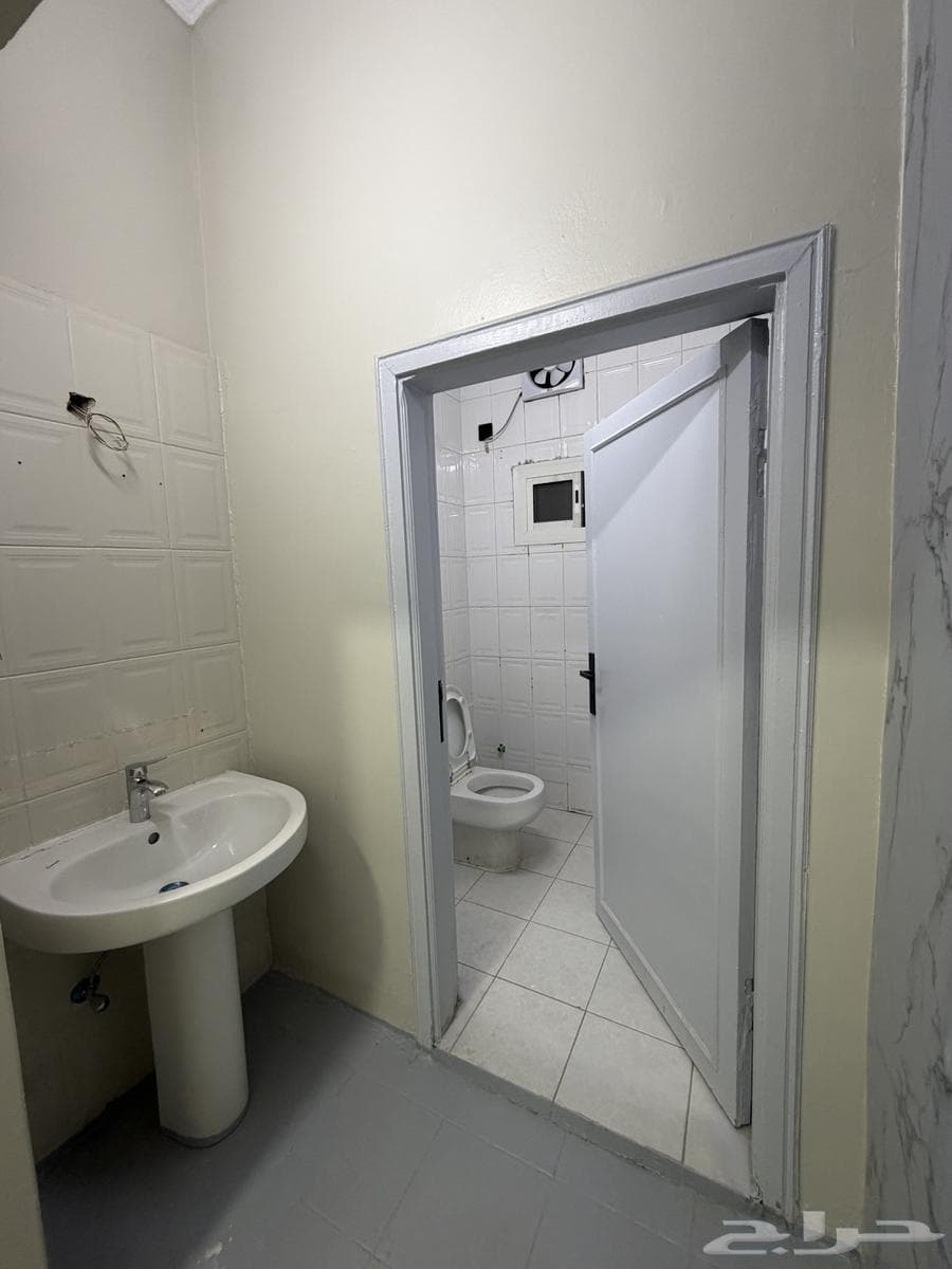 2 bedroom apartment in Al Areedh, Madinah 10