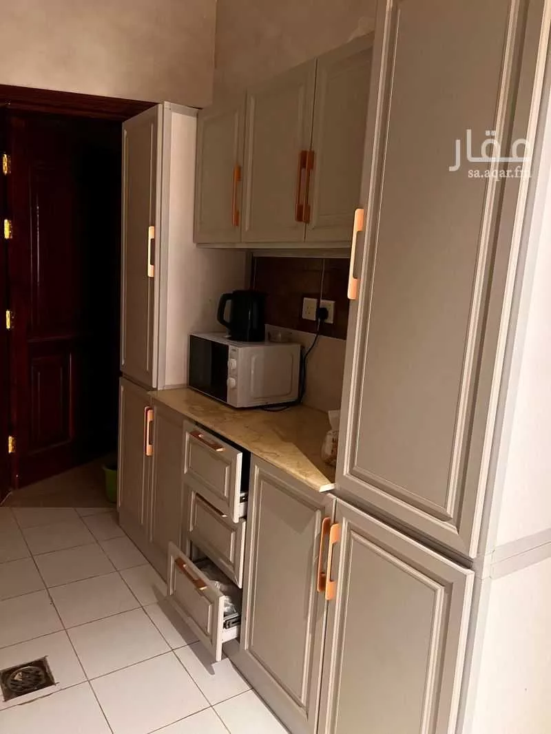 3 bedroom apartment in Al Gharra, Madinah 26