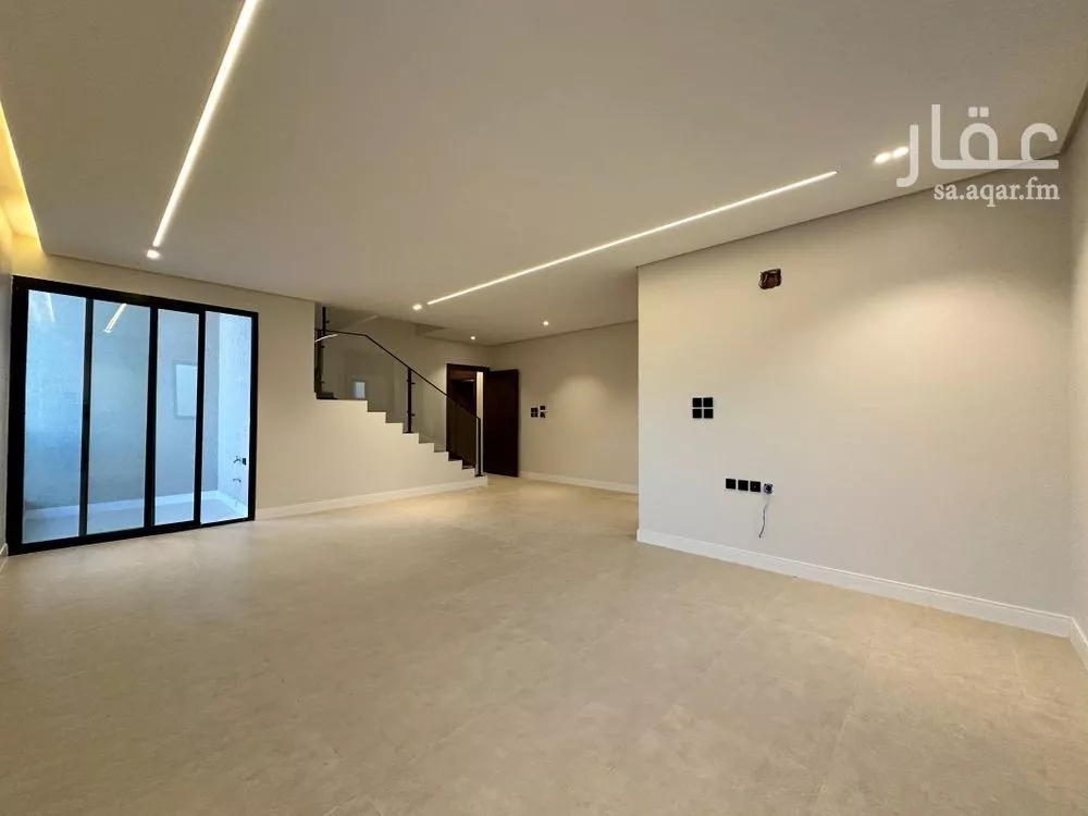 4 bedroom villa in As Suwaidi, Riyadh 10