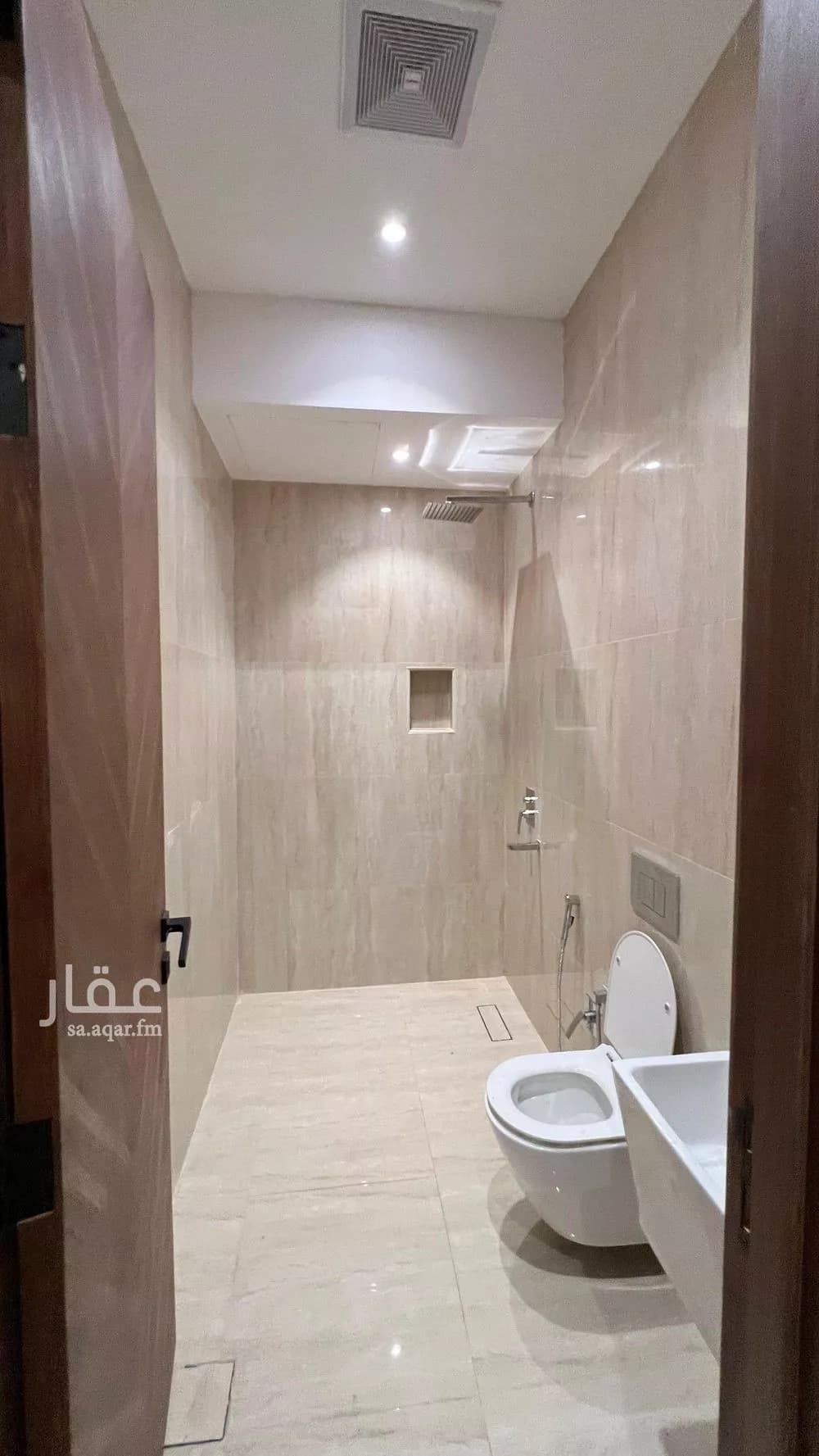 4 bedroom villa in Al Farouq, Riyadh 7