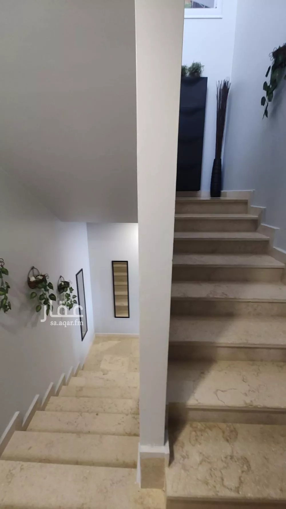4 bedroom villa in Dhahrat Laban 4