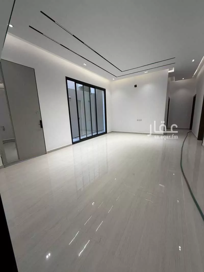 10 bedroom villa in An Nadhim, Riyadh 2
