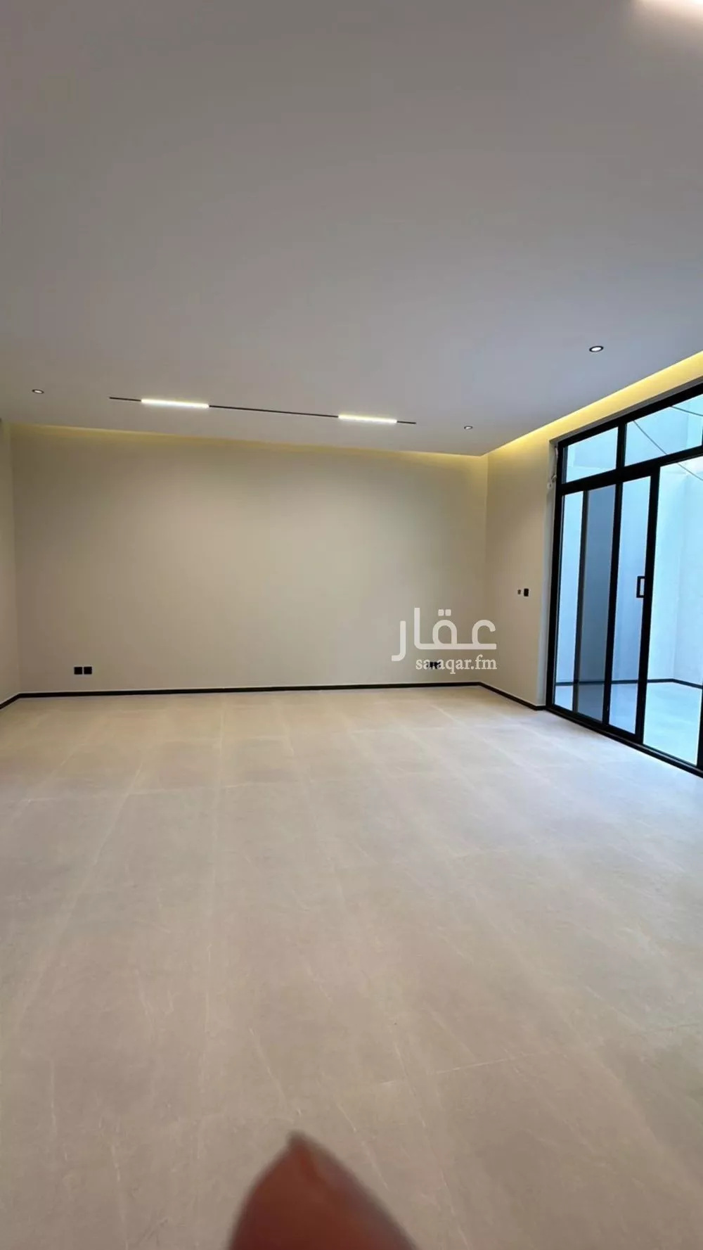 فيلا 5 غرف في العارض 6