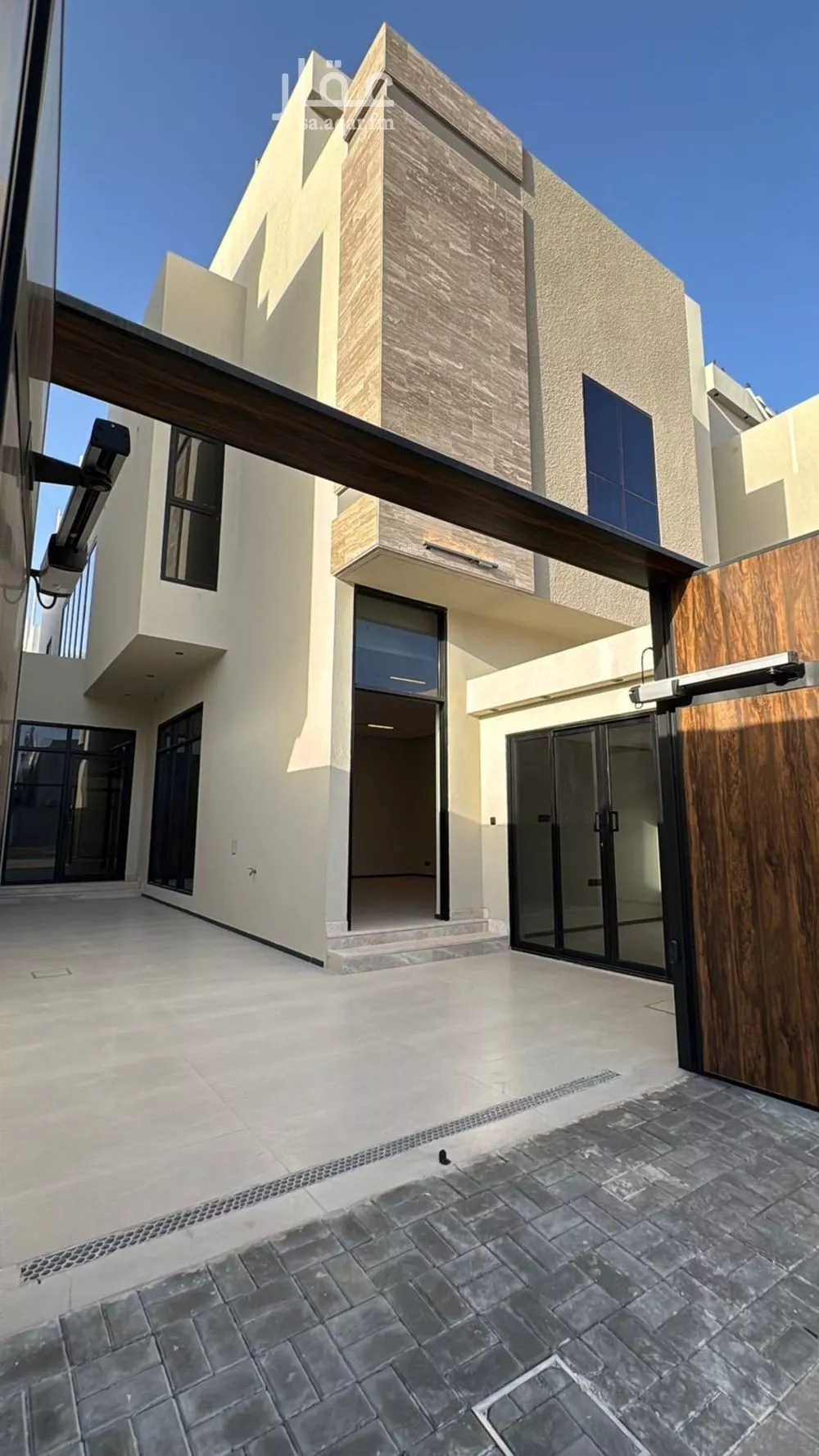 فيلا 5 غرف في العارض 9