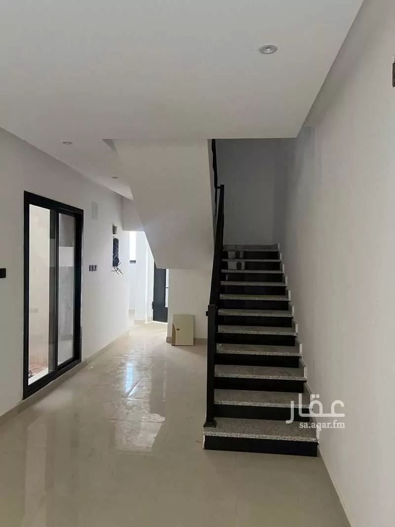 فيلا 4 غرف في ظهرة لبن 6