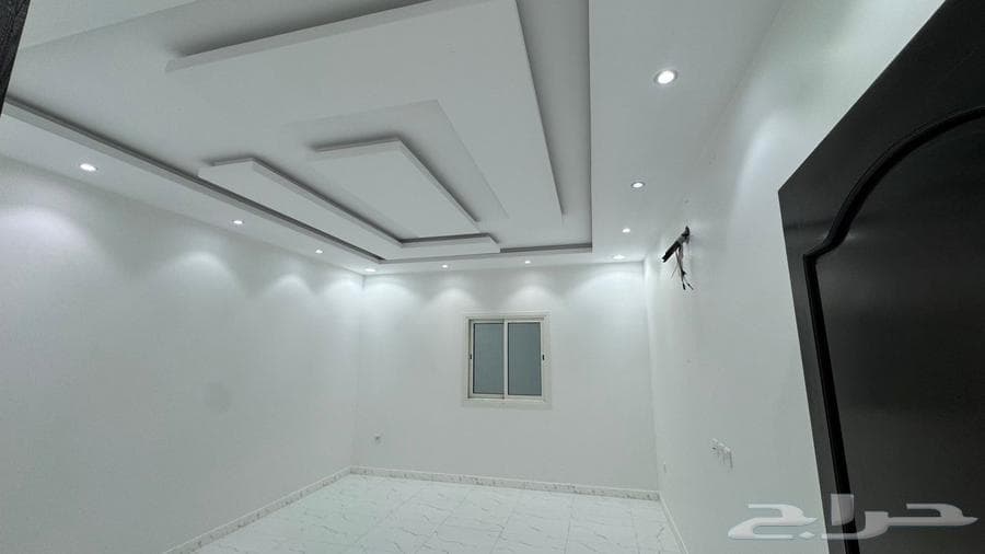 4 bedroom apartment in Al Hasa, Madinah 11