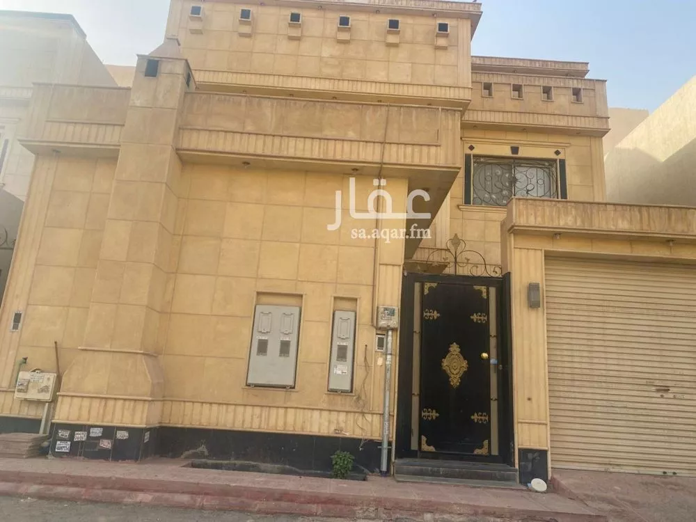 10 bedroom villa in Al Rimal 3