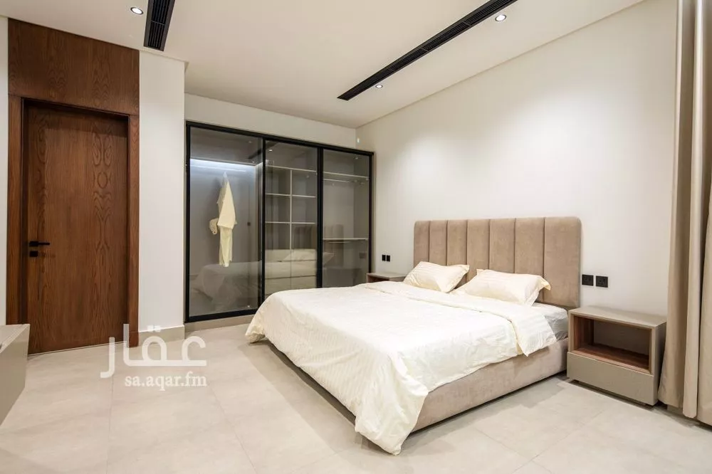 فيلا 5 غرف في العارض 6