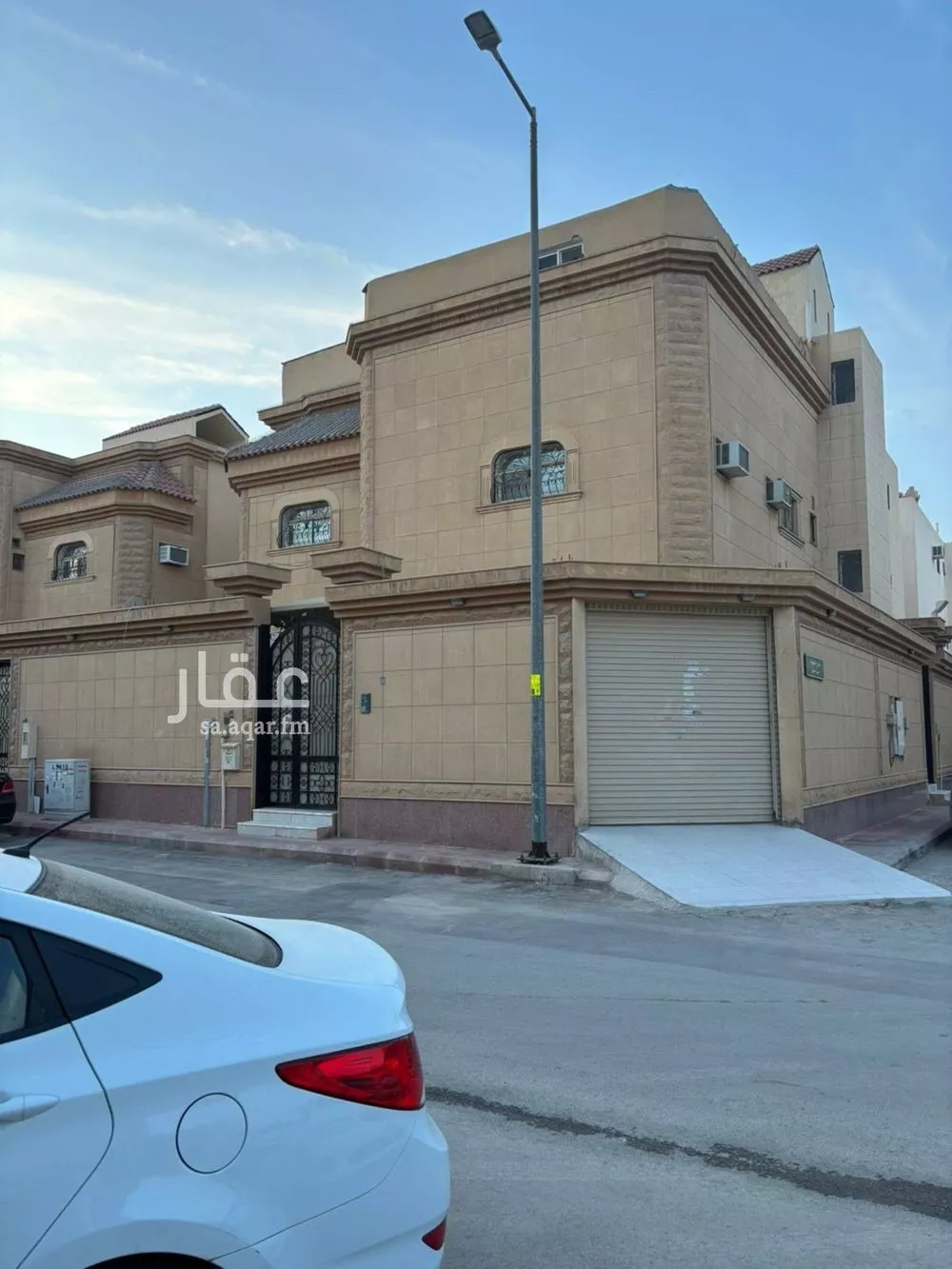 فيلا 7 غرف في الخليج 2