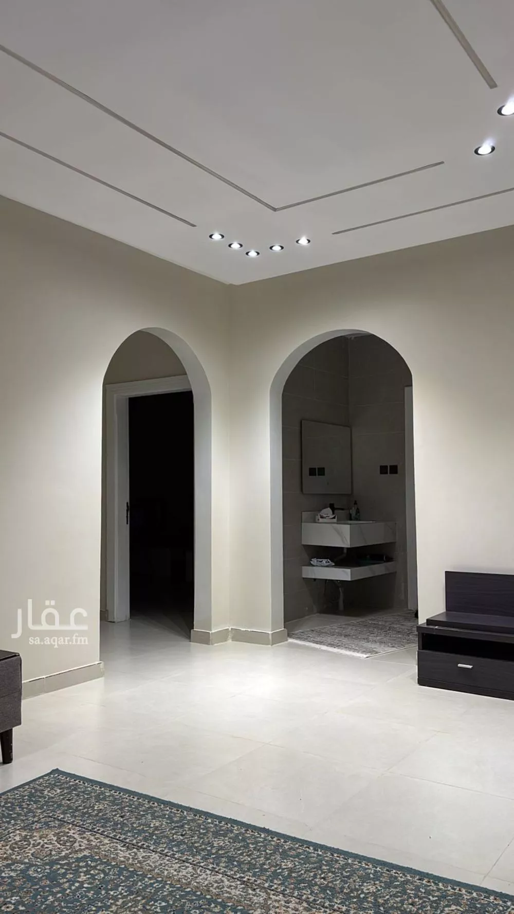 فيلا 7 غرف في الخليج 11