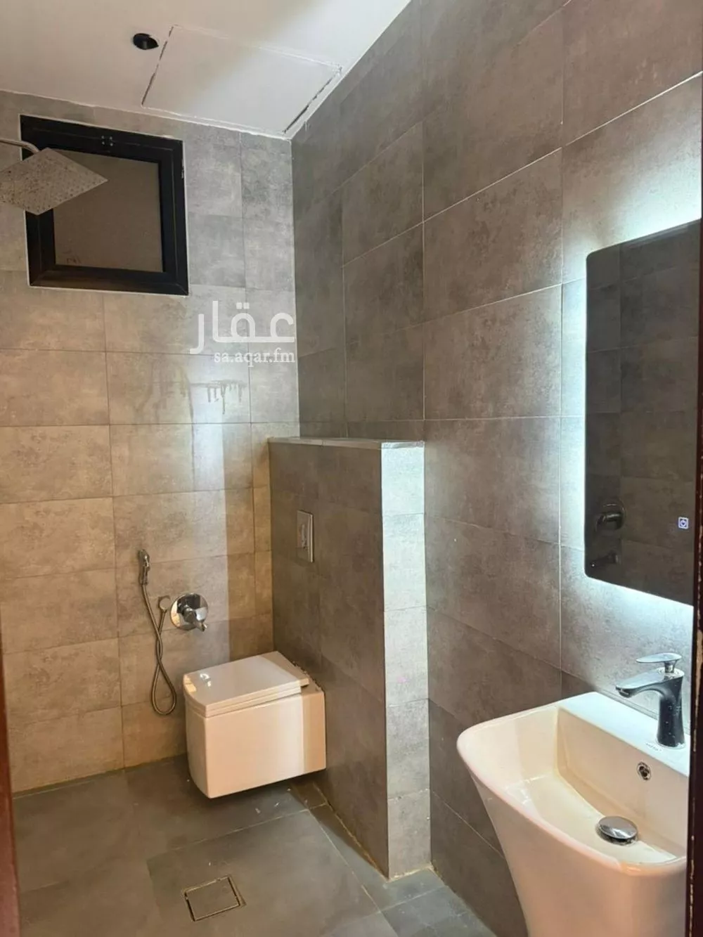 3 bedroom apartment in Al Qadisiyah 5