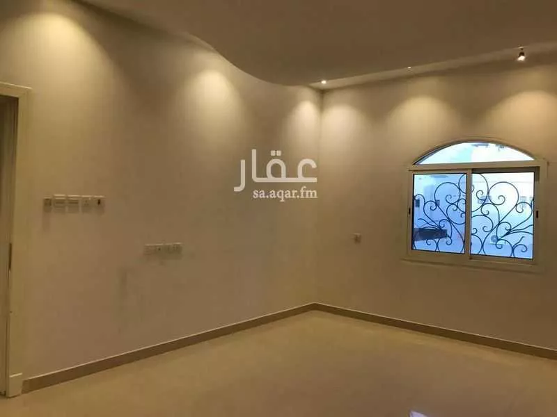 دور 5 غرف في السلام 6