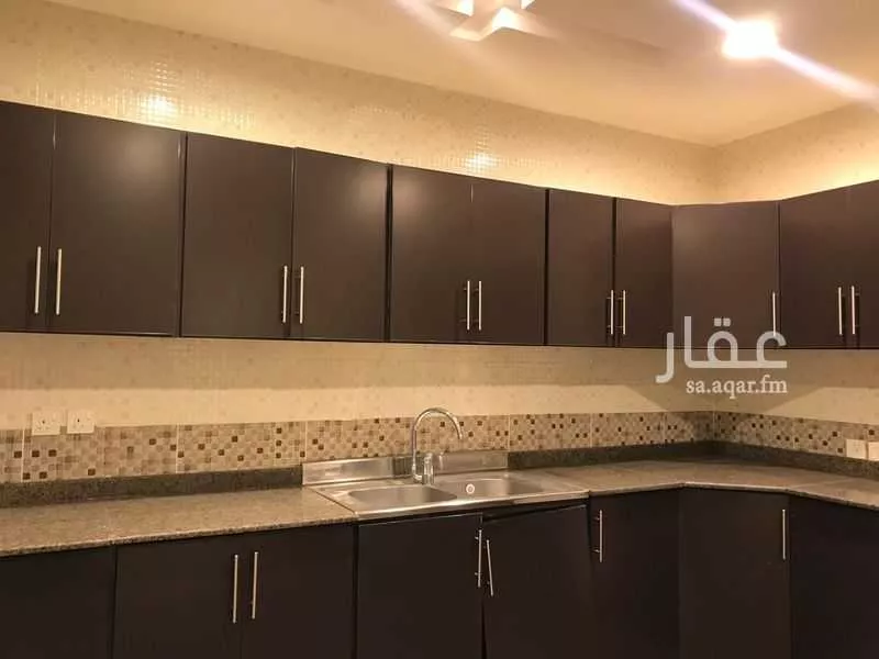 دور 5 غرف في السلام 8