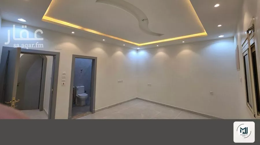 شقة 5 غرف في الياقوت، جدة 2