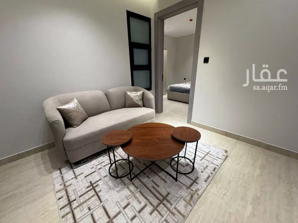 2 bedroom apartment in Al Hamra, Eastern Province 8