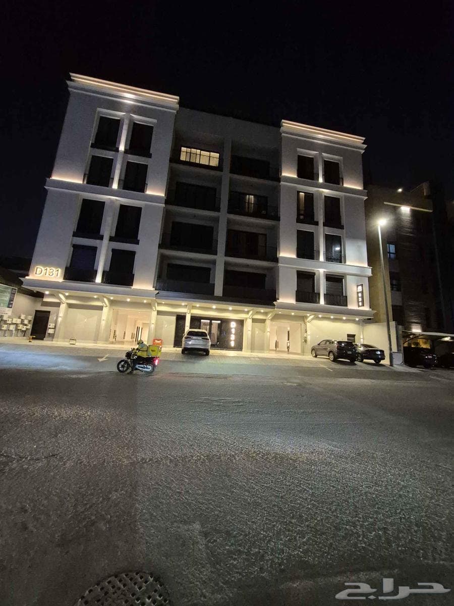 apartment in Al Salamah 1