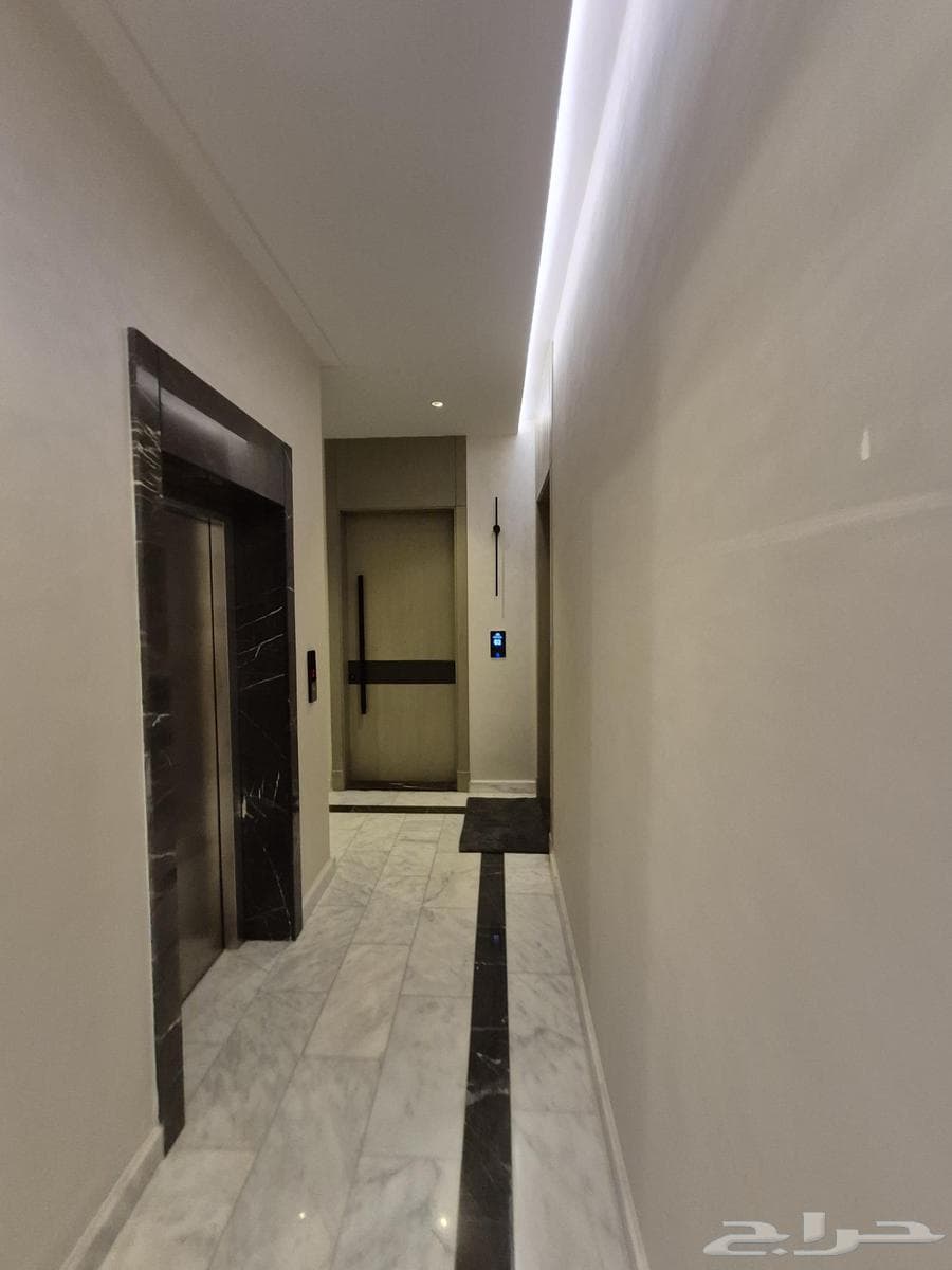 apartment in Al Salamah 9